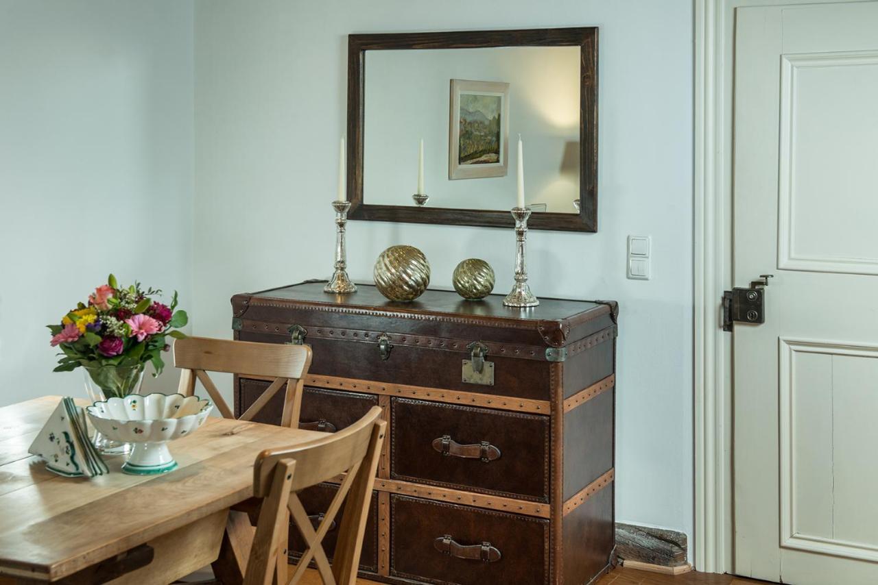 Goldgasse Apartments De Luxe Залцбург Екстериор снимка